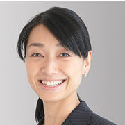山越 紀子